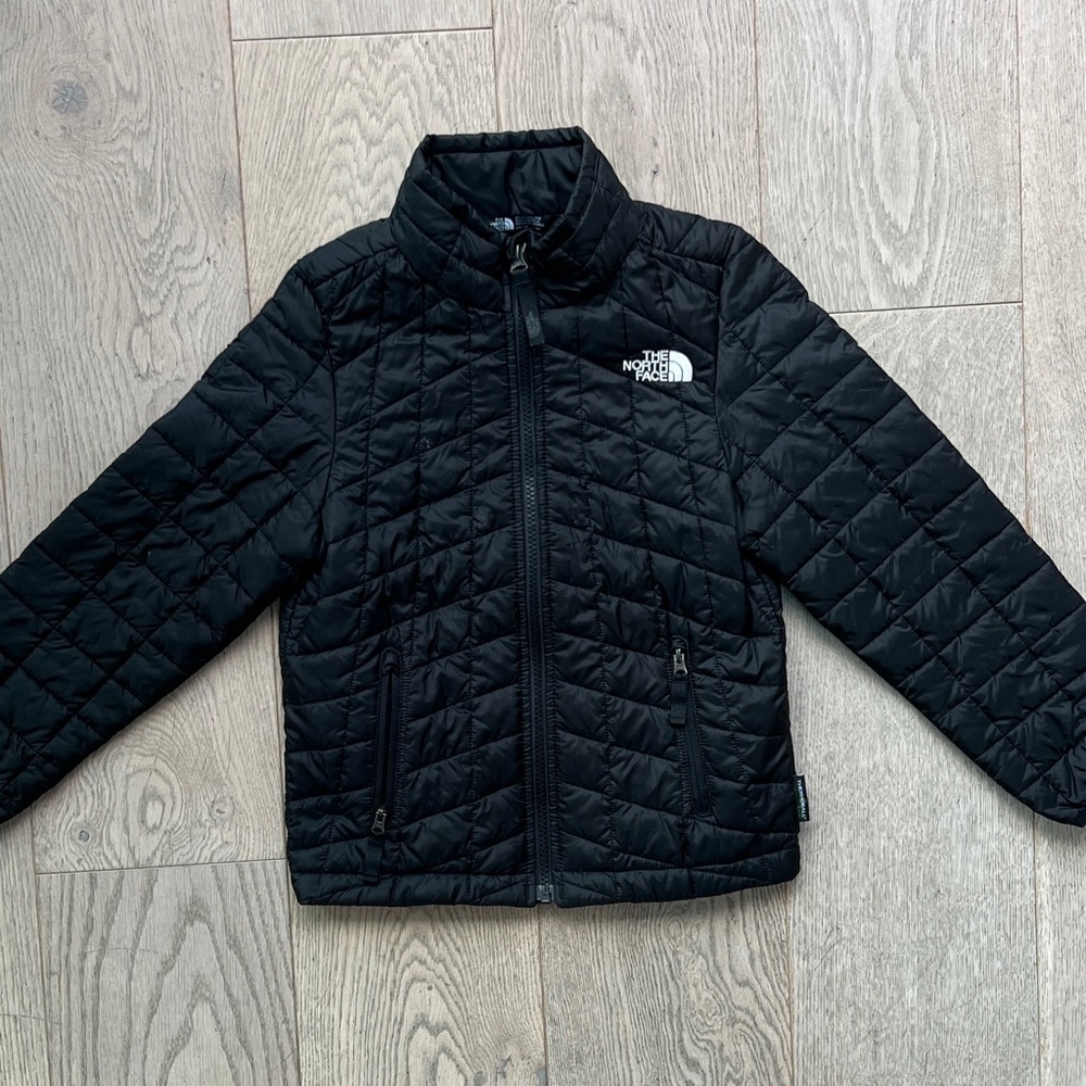 NWOT! The North Face(XS) Kid a cs Quilted Jacket- Black